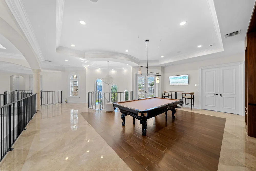 2593 SE 8th St, Pompano Beach, FL 33062