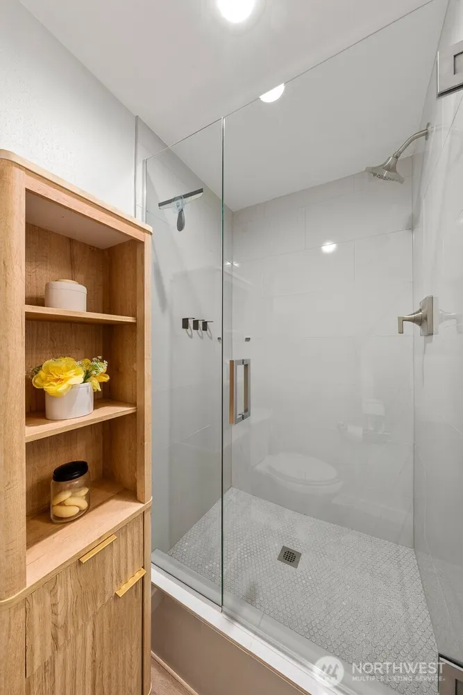 4830 88th Pl SE, Mercer Island, WA 98040