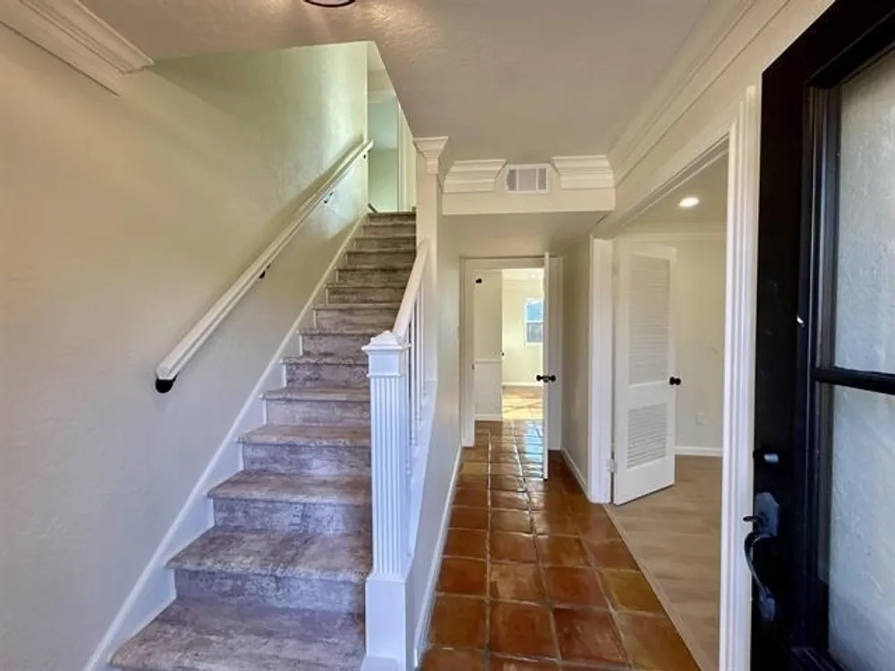 6275 Westgate Dr, Beaumont, TX 77706