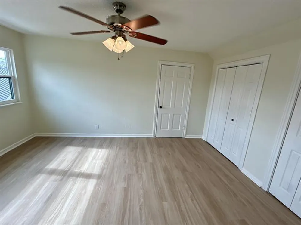 6275 Westgate Dr, Beaumont, TX 77706