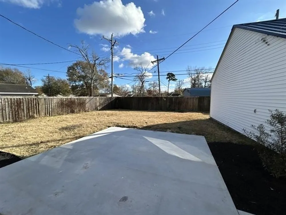 6275 Westgate Dr, Beaumont, TX 77706