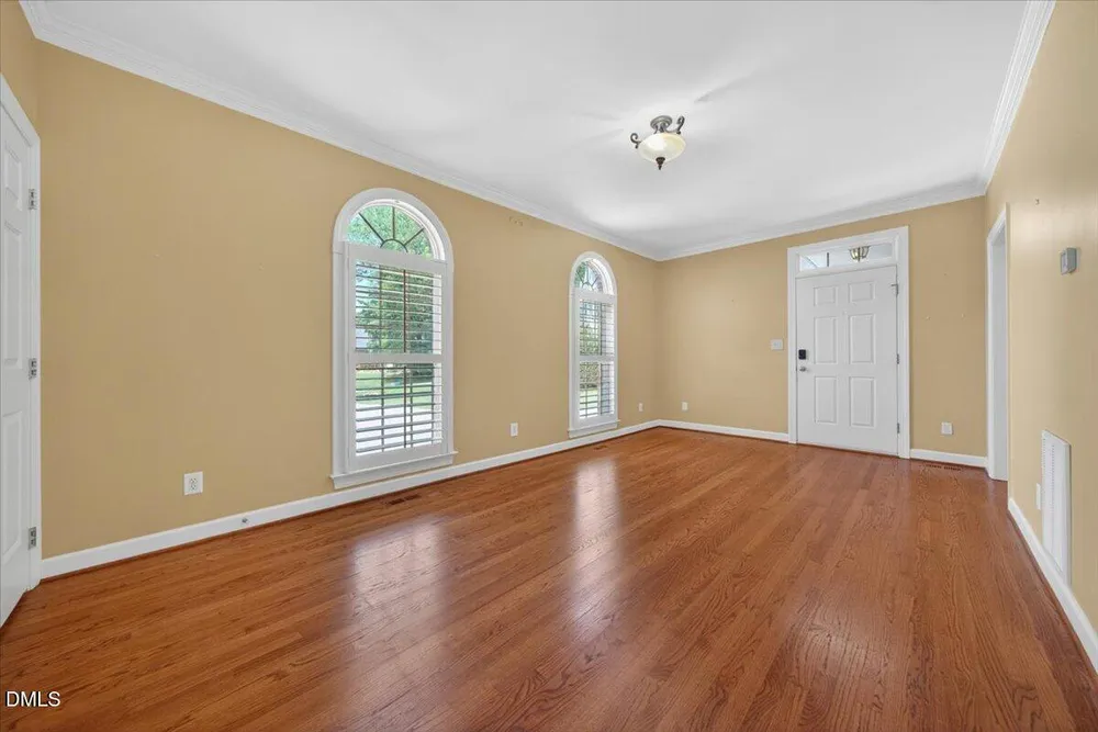 5523 Linkside Ct, Fuquay Varina, NC 27526
