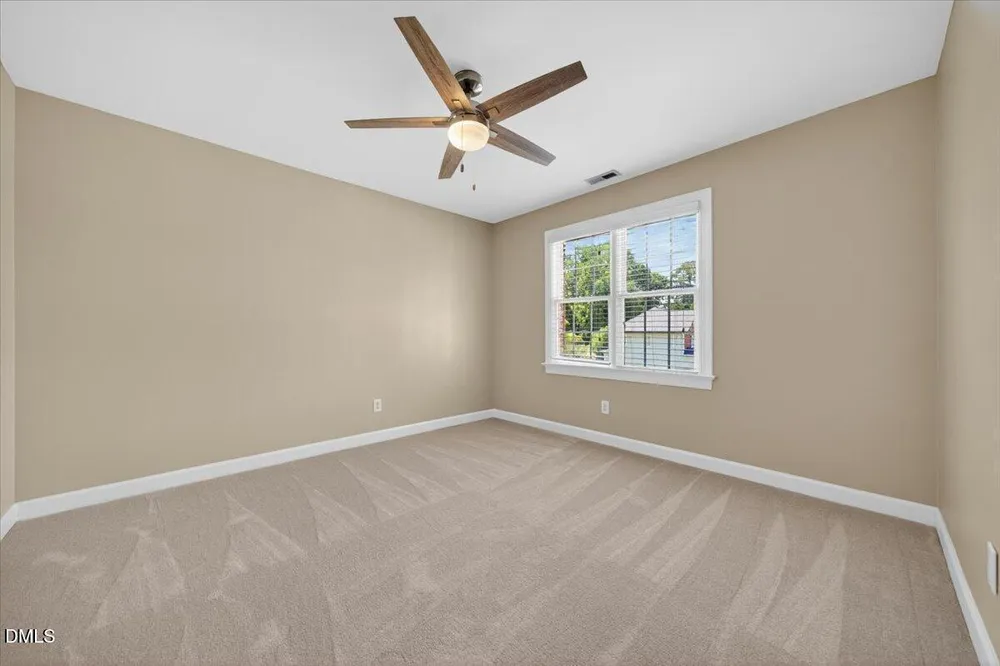 5523 Linkside Ct, Fuquay Varina, NC 27526