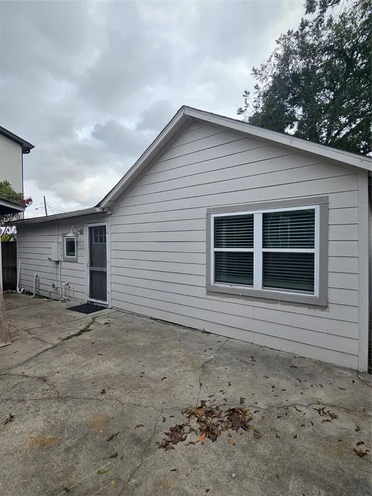 614 N York St, Houston, TX 77003