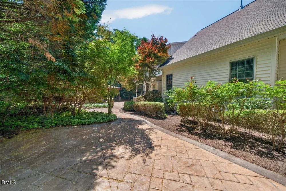 5523 Linkside Ct, Fuquay Varina, NC 27526