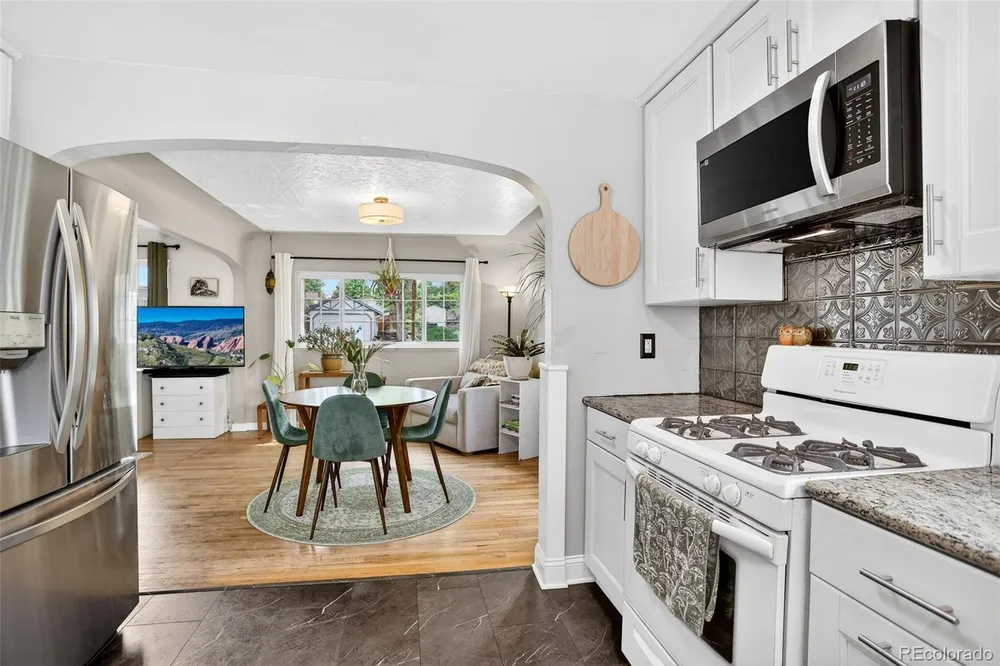 5331 Primrose Ln, Denver, CO 80221