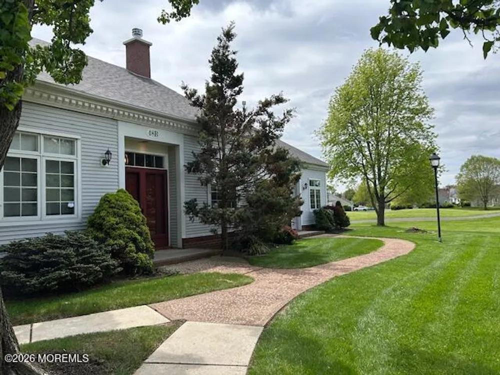 48 Winthrop Rd, Monroe, NJ 08831