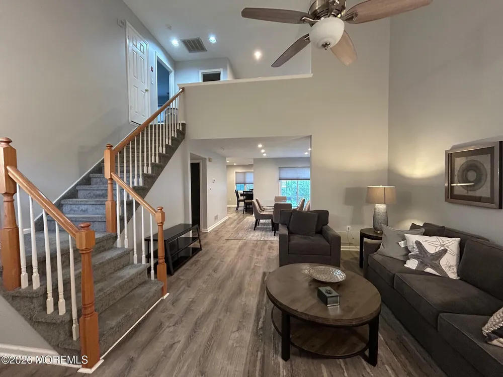 48 Winthrop Rd, Monroe, NJ 08831
