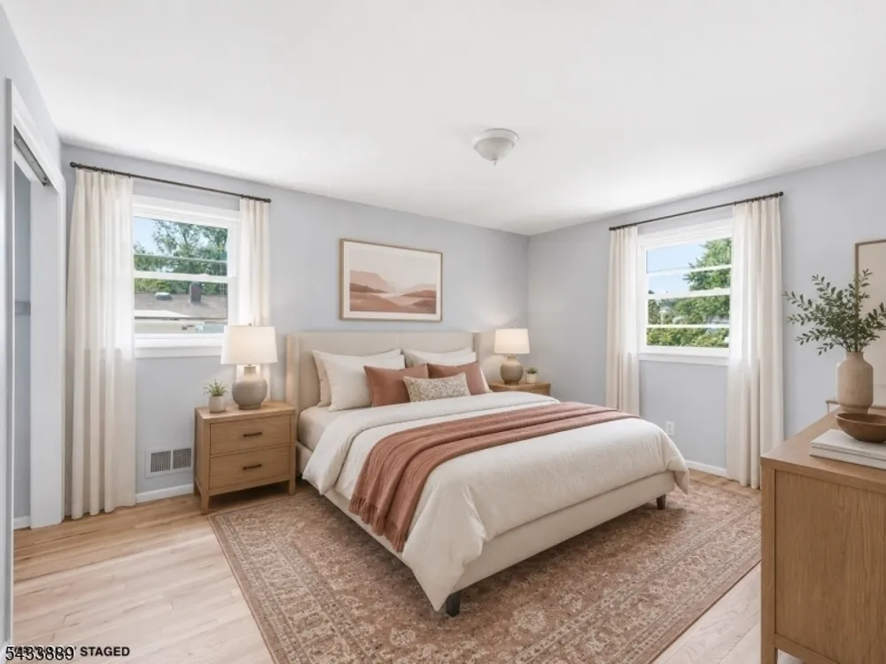 27 Carolyn Rd, Belleville, NJ 07109