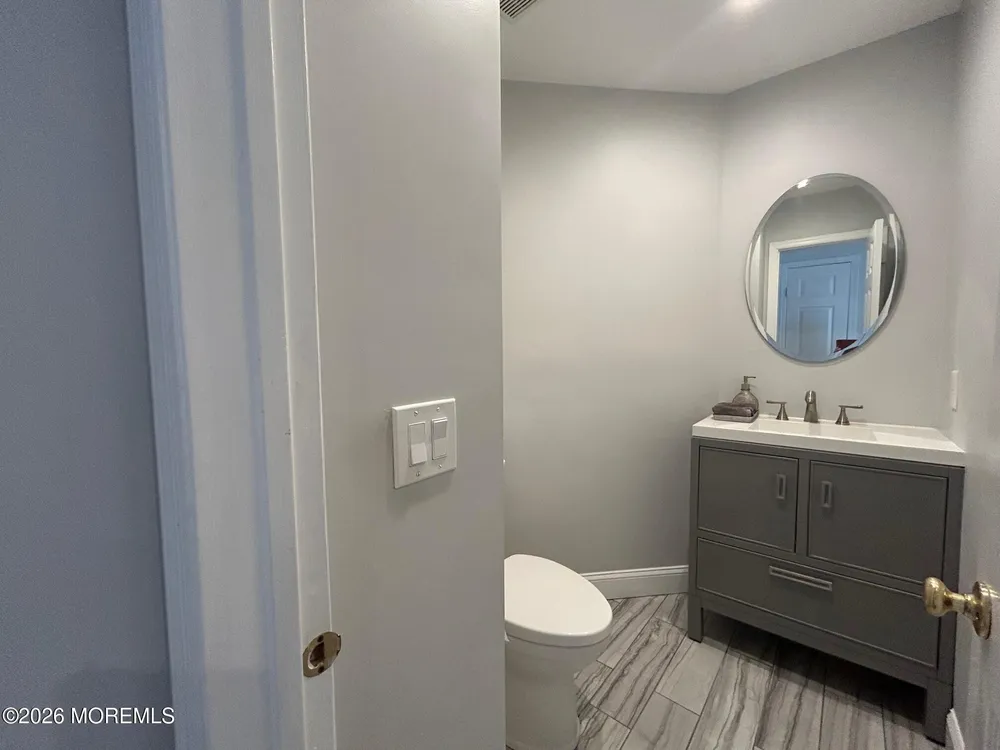 48 Winthrop Rd, Monroe, NJ 08831