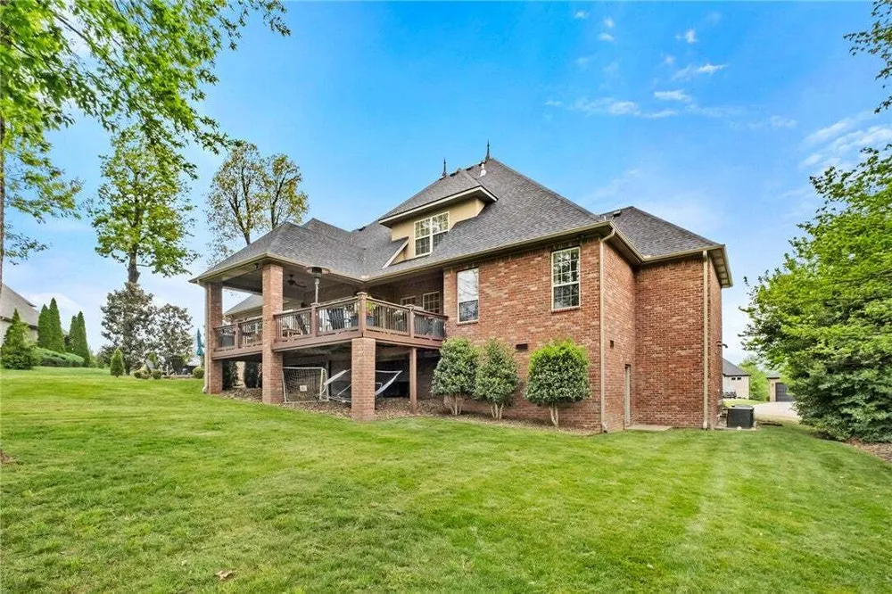 5510 Altamonte Rd, Rogers, AR 72758
