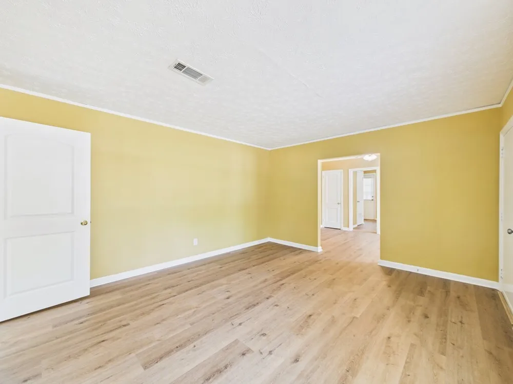 2937 Mimosa St, Columbus, GA 31906