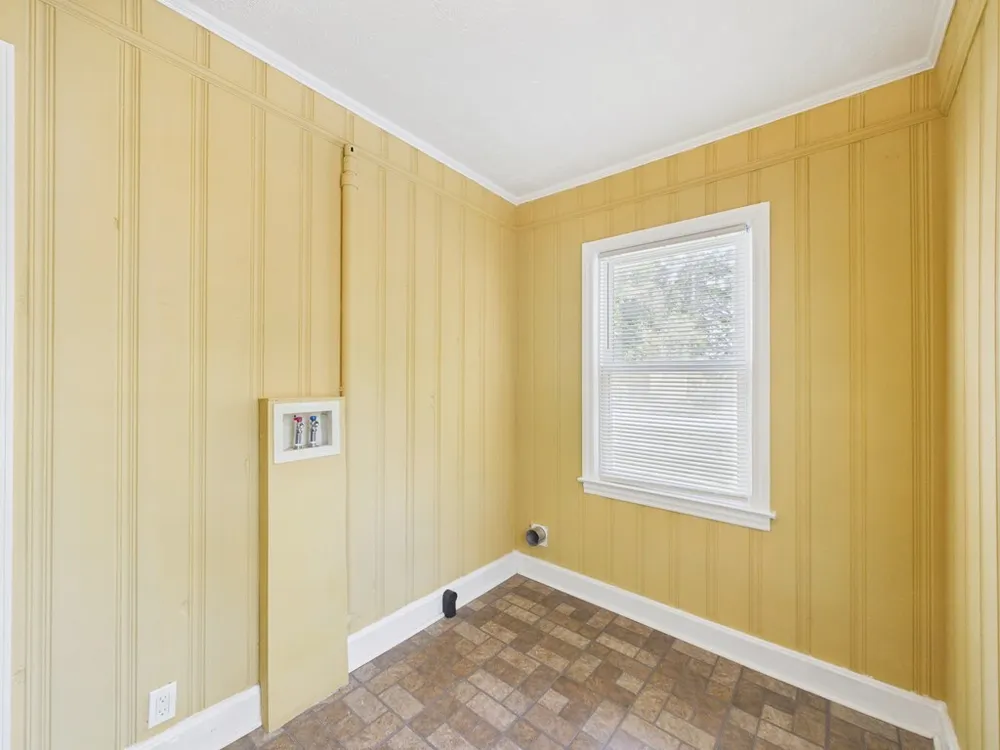 2937 Mimosa St, Columbus, GA 31906