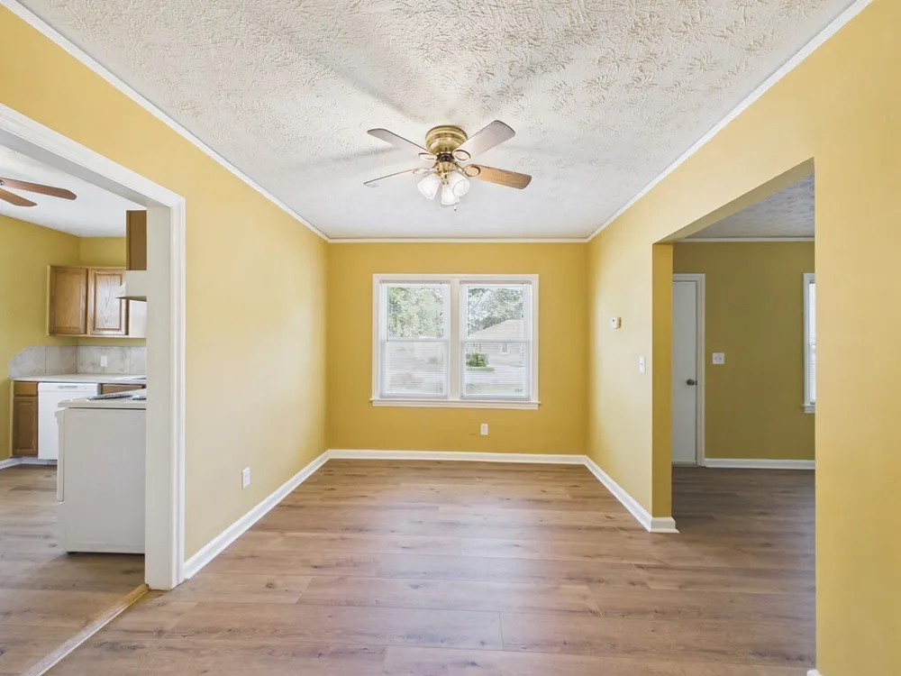 2937 Mimosa St, Columbus, GA 31906