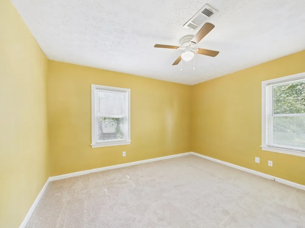 2937 Mimosa St, Columbus, GA 31906