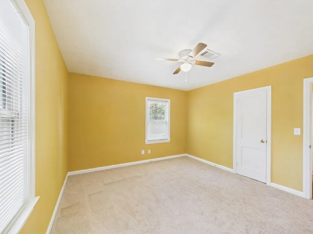 2937 Mimosa St, Columbus, GA 31906