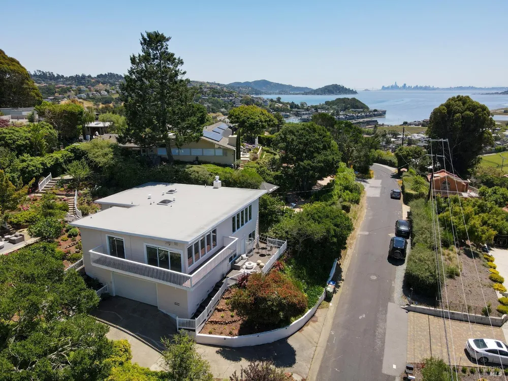 54 Bay Vista Dr, Mill Valley, CA 94941