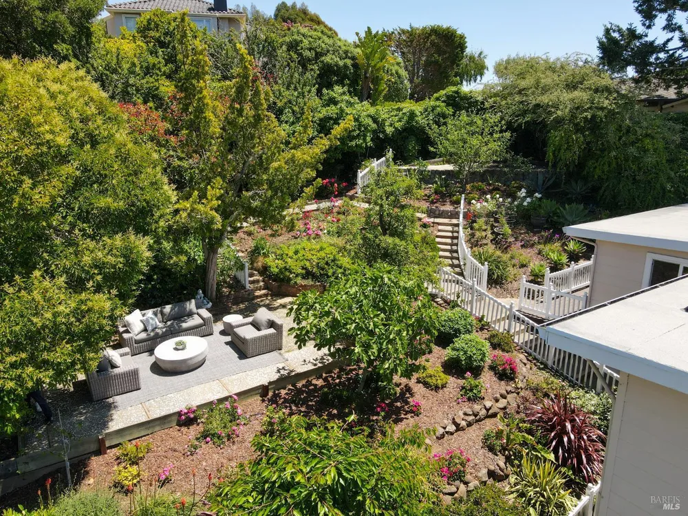 54 Bay Vista Dr, Mill Valley, CA 94941