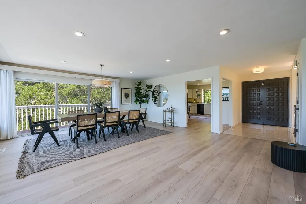 54 Bay Vista Dr, Mill Valley, CA 94941