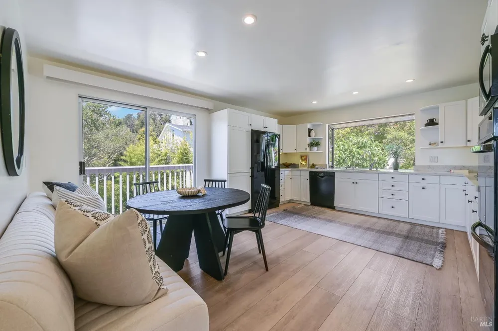 54 Bay Vista Dr, Mill Valley, CA 94941
