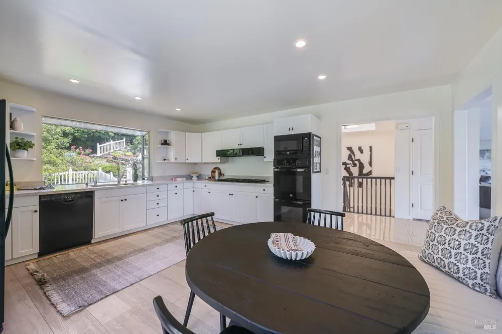 54 Bay Vista Dr, Mill Valley, CA 94941