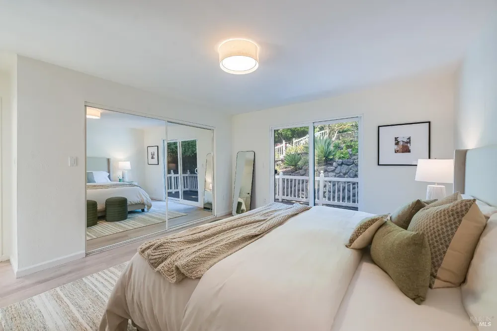 54 Bay Vista Dr, Mill Valley, CA 94941