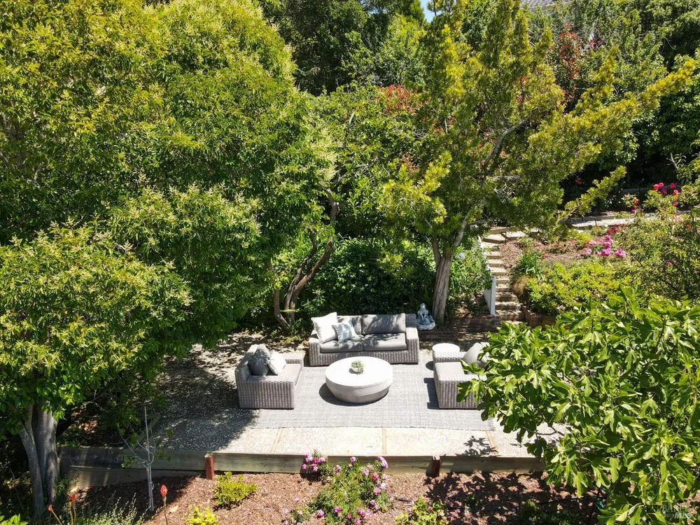 54 Bay Vista Dr, Mill Valley, CA 94941