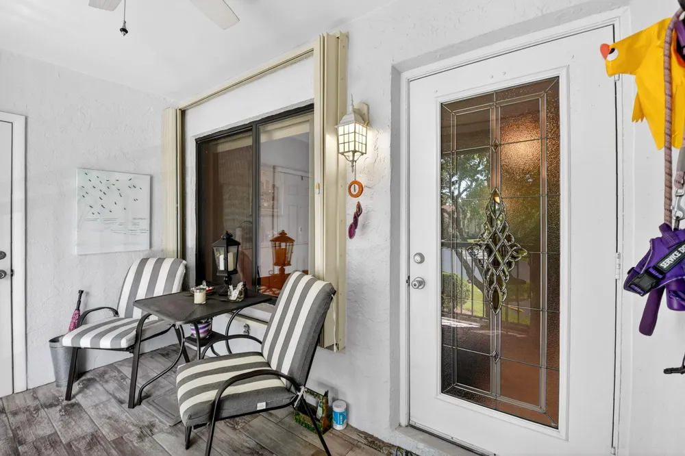207 Pine Hov Circle, Greenacres, FL 33463