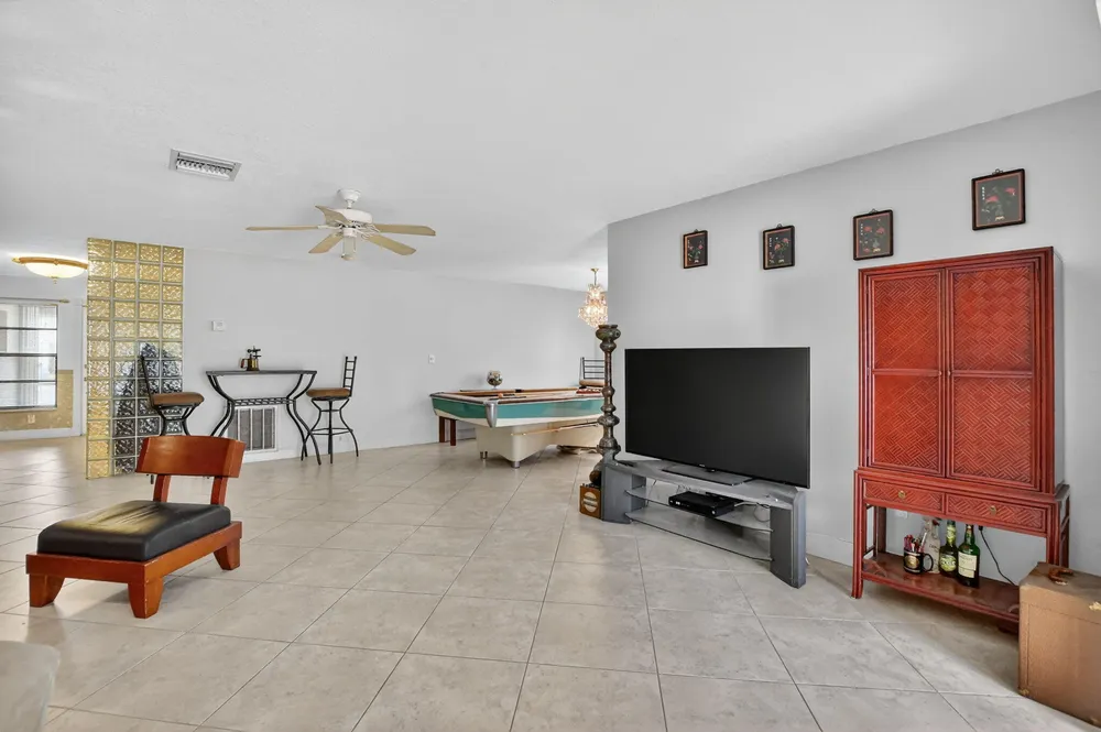 23153 SW 60th Way, Boca Raton, FL 33428