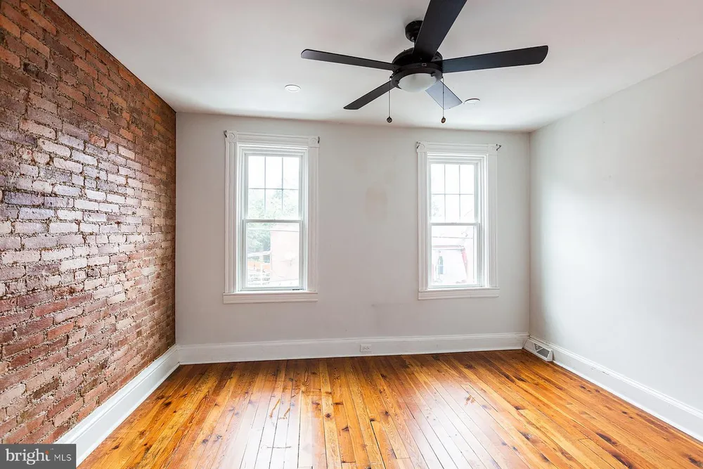 138 Laurel St, Lancaster, PA 17603