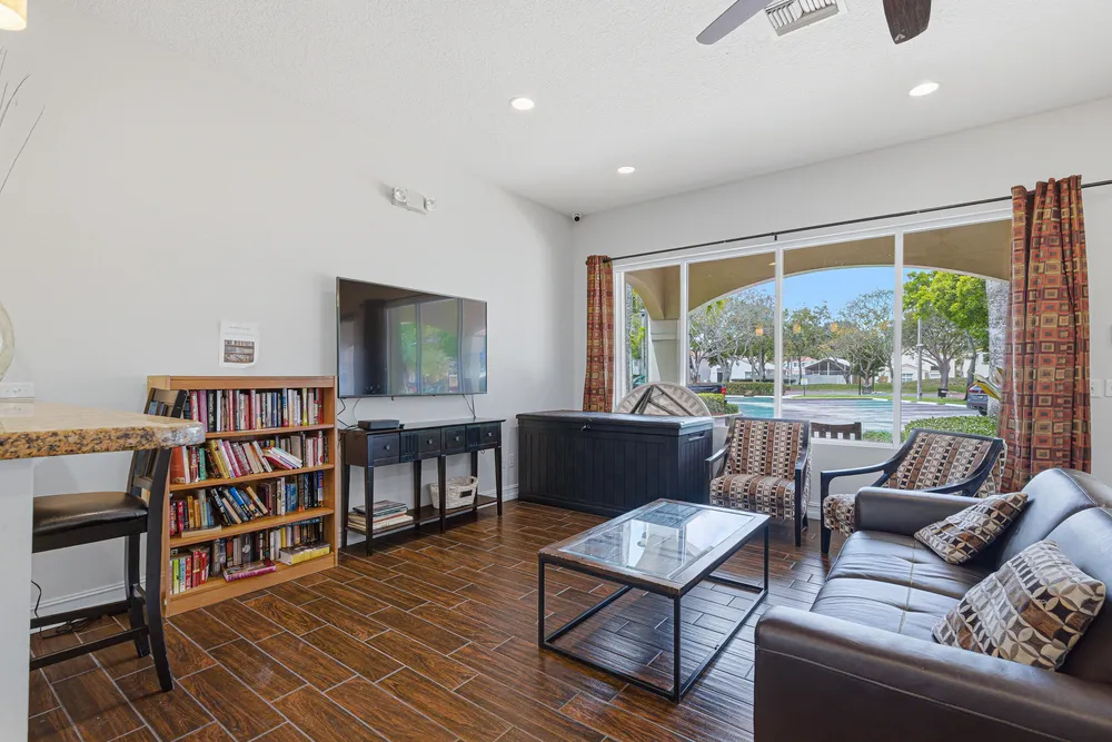 8057 Stirrup Cay Ct, Boynton Beach, FL 33436