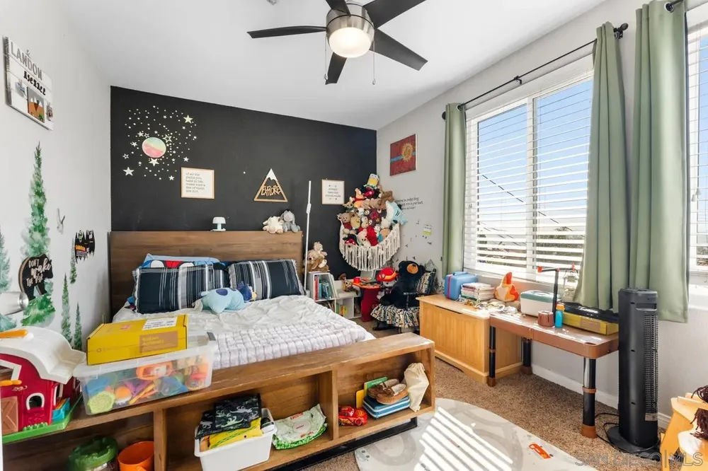 1229 LA MESA AVE, Spring Valley, CA 91977