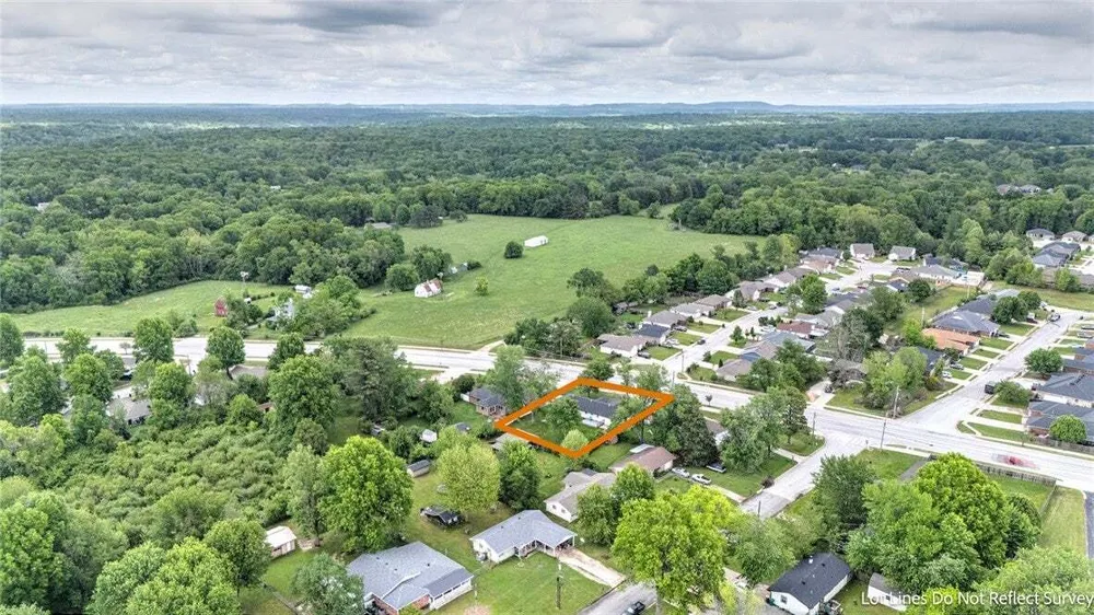 1530 Monte NE Rd, Rogers, AR 72756