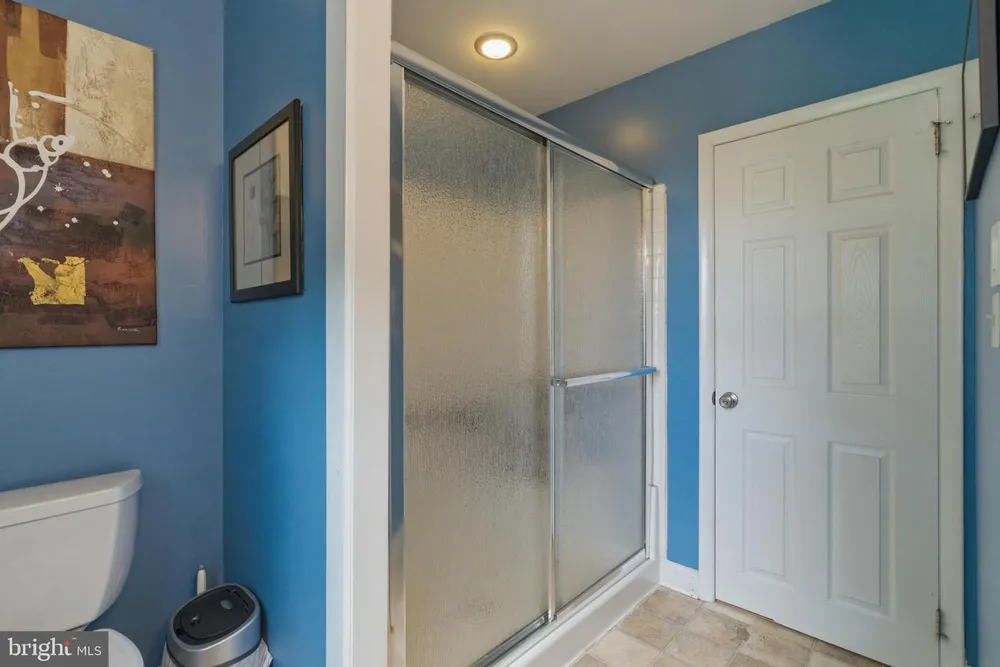 642 Knoll Dr, Lansdale, PA 19446