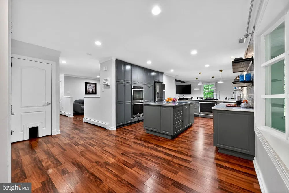 2222 Oak Terrace, Lansdale, PA 19446