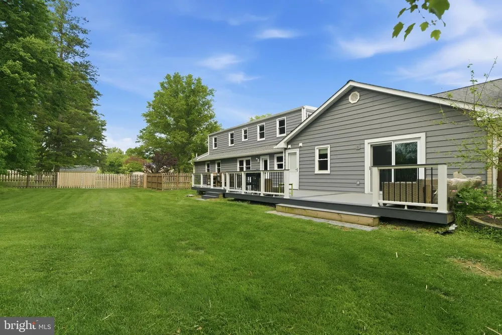 642 Knoll Dr, Lansdale, PA 19446