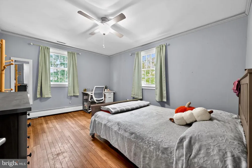 2222 Oak Terrace, Lansdale, PA 19446