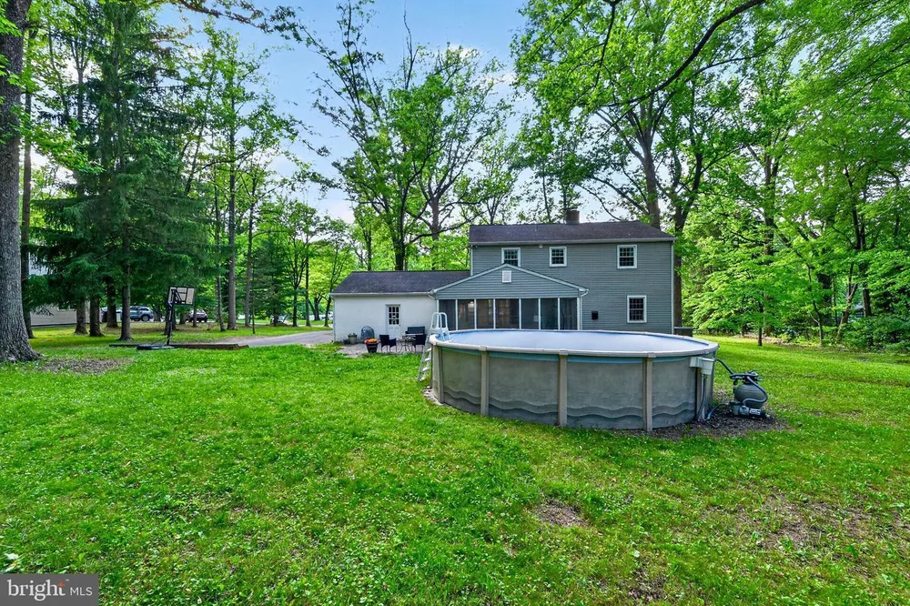 2222 Oak Terrace, Lansdale, PA 19446