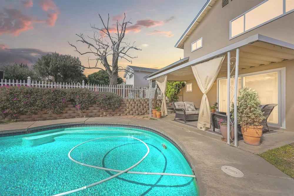 826 Floyd Ave, Chula Vista, CA 91910