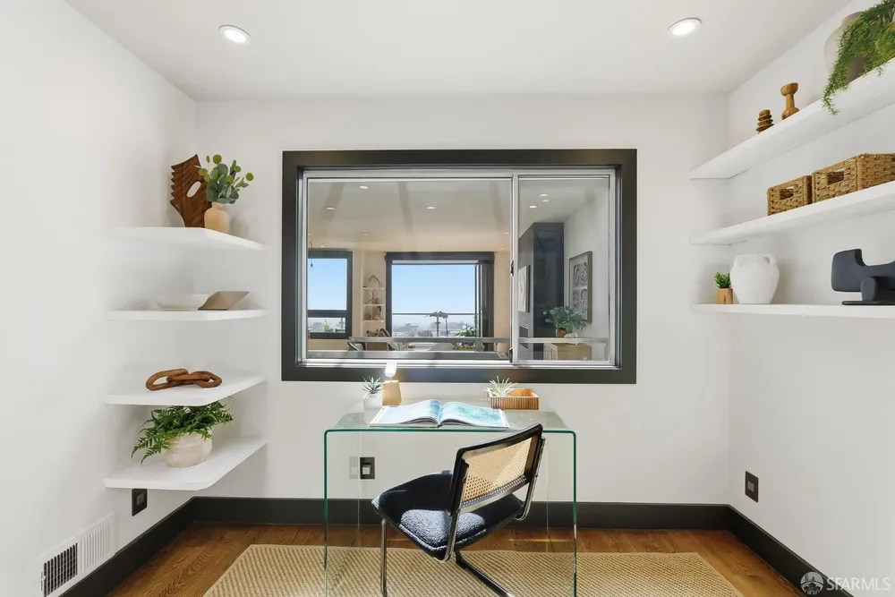 2071 29th Ave, San Francisco, CA 94116-1145