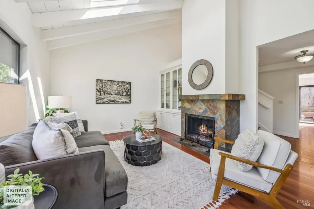 50 Blackstone Dr, San Rafael, CA 94903