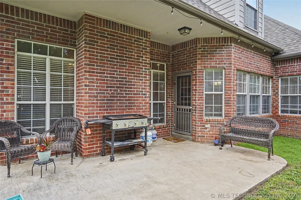 113 S Aster Ave, Broken Arrow, OK 74012