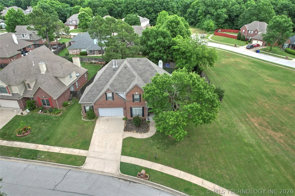 113 S Aster Ave, Broken Arrow, OK 74012