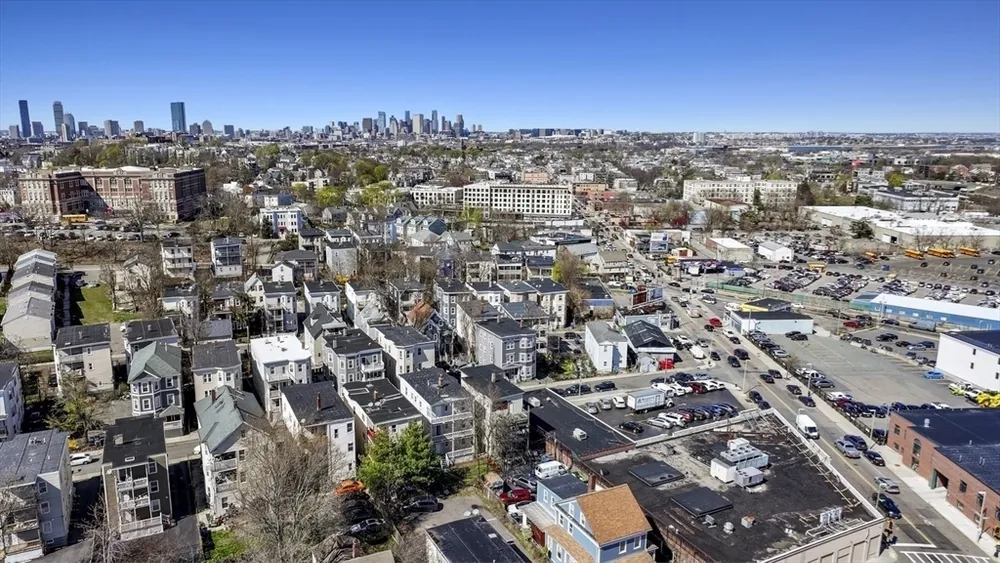 18 Lyon St, Boston, MA 02122