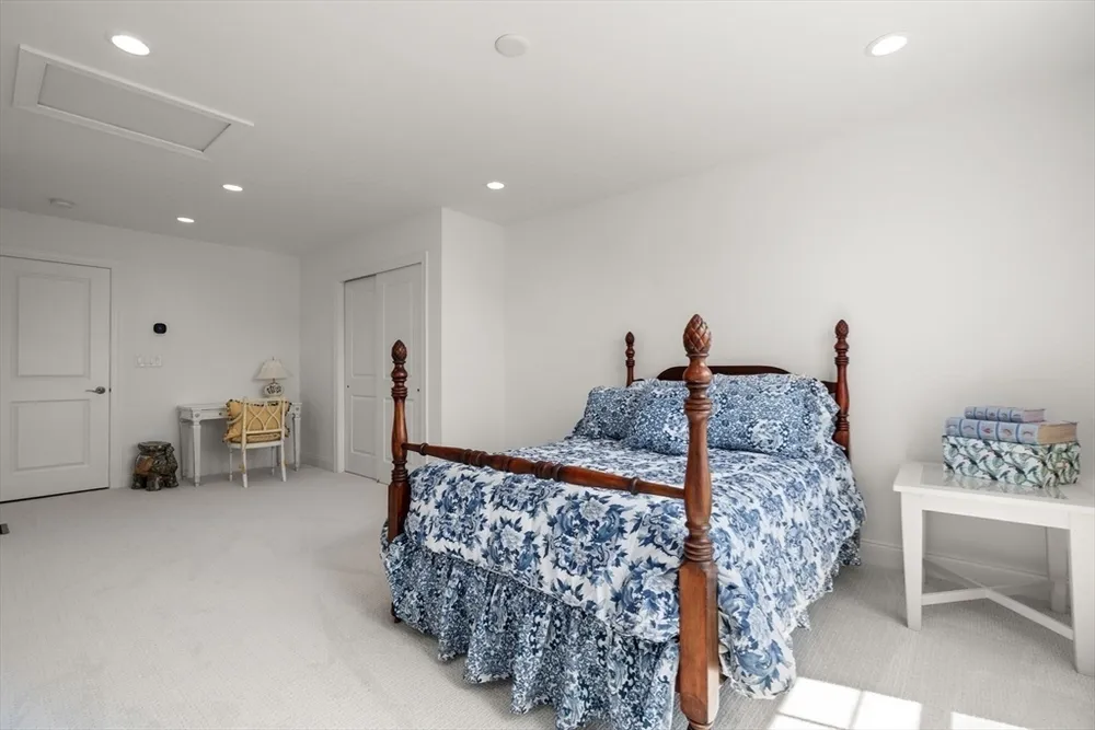82 Ingalls Village Way, Boxford, MA 01921