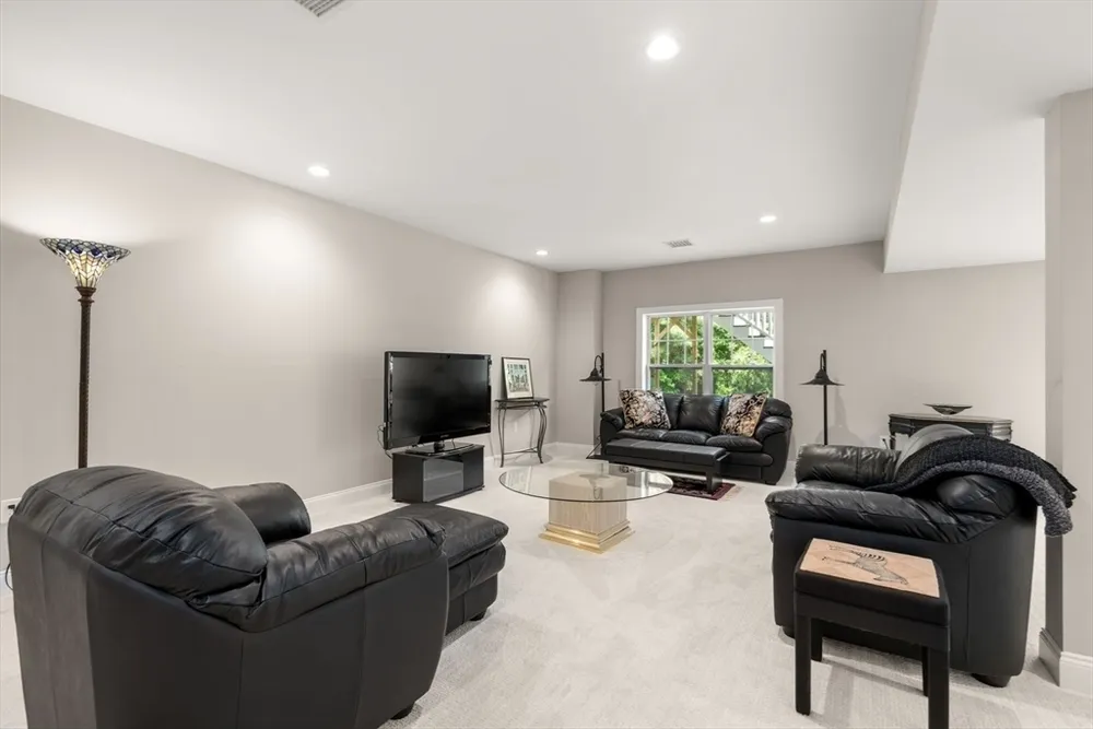 82 Ingalls Village Way, Boxford, MA 01921