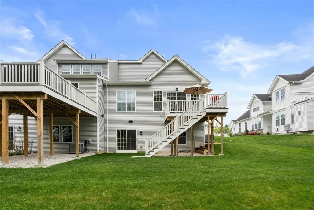 82 Ingalls Village Way, Boxford, MA 01921