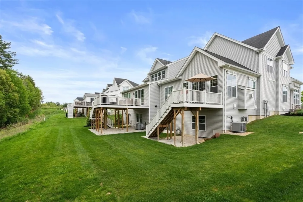 82 Ingalls Village Way, Boxford, MA 01921