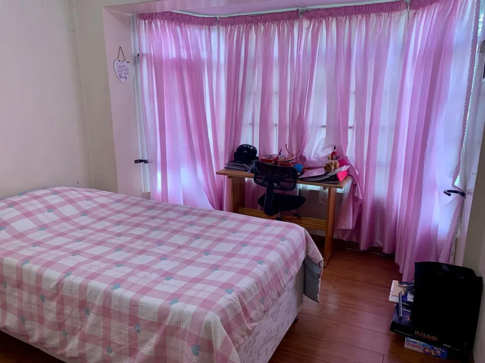 South Africa, Gauteng, Eastleigh, High Road, 51