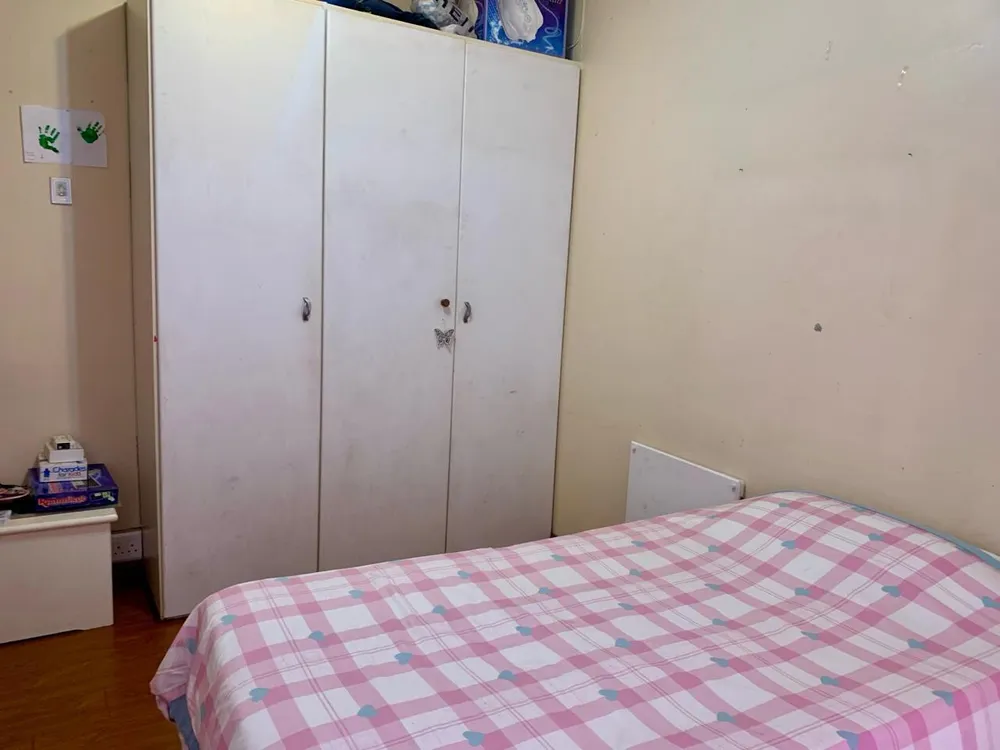 South Africa, Gauteng, Eastleigh, High Road, 51